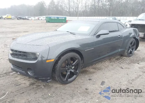 2013 Chevrolet Camaro 1Ls from USA, damaged, VIN 2G1FE1E3XD9107727